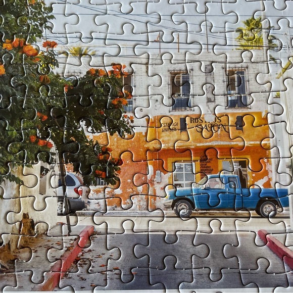 Find Momo 1000 piece Search & Find galison Puzzles 2/$12 - Picture 5 of 9